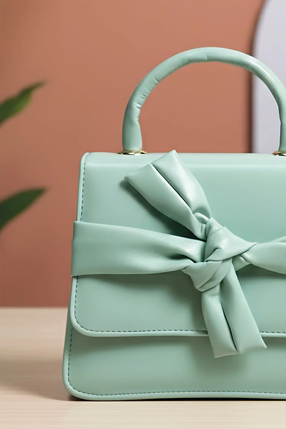ElleKnot Handbag